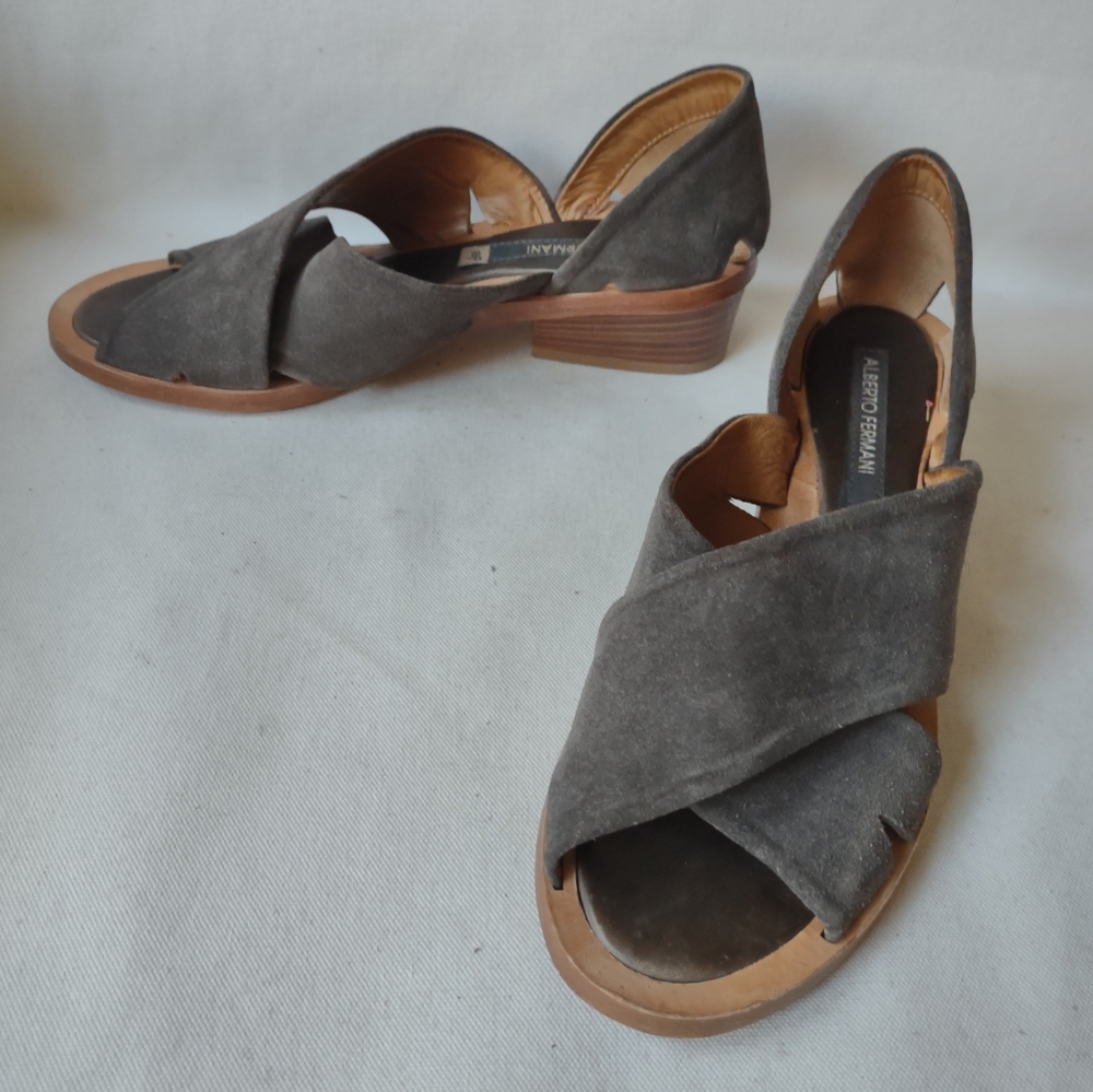 Alberto Fermani Taupe Brown Slip On Sandals Leather